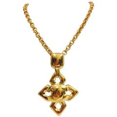 Stunning Stylized Chanel Maltese Cross Necklace 7