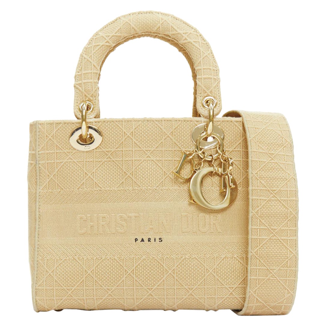 CHRISTIAN DIOR Lady D-Lite Medium Cannage Borsa in tela beige con manico superiore con charm CD in vendita