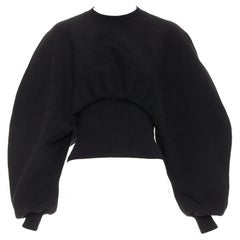 BOTTEGA VENETA Pull-over crop à manches arrondies en laine sculpturale noire Daniel Lee XS