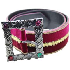 Vintage Velvet and Leather Belt from Yves saint Laurent. 10
