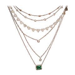 Collana con ciondoli vintage a 6 file di cristalli multipli in tonalità oro con cuori a più strati