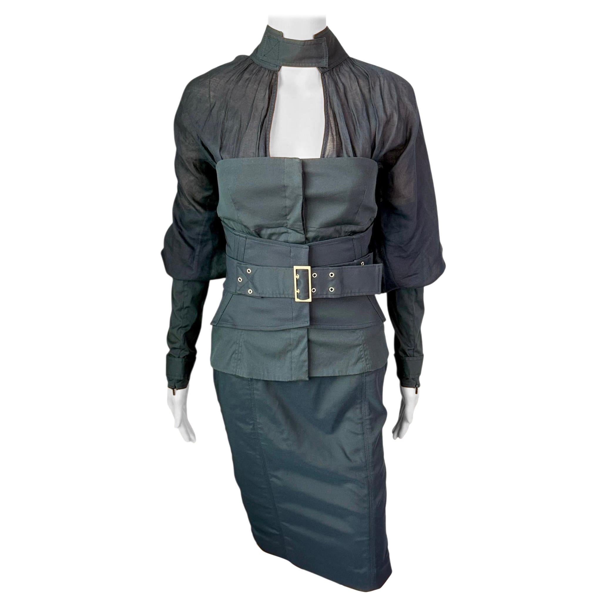 Tom Ford for Gucci F/W 2003 Corset Belt &Jacket Top & Skirt 3 Piece Set Ensemble en vente