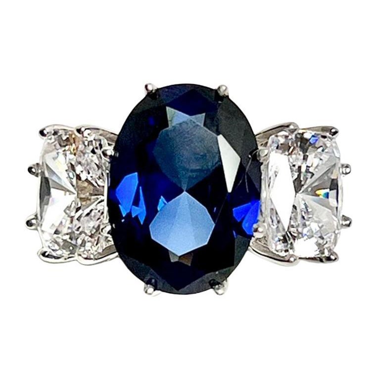 Klassischer antiker Royal Style Laborgewachsener Saphir und antiker CZ-Ring mit Diamantschliff