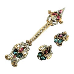 Vintage CORO Arrow brooch with matching ear clip, gold plated USA 1950s
