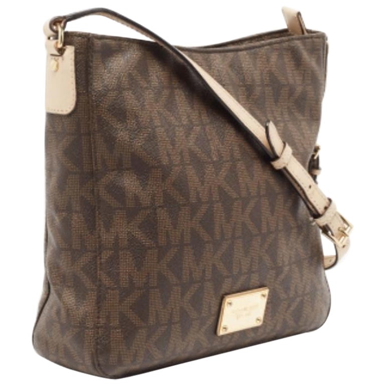 Michael Kors Signature Jet Set Reise-Messenger-Tasche aus beschichtetem Canvas und Leder