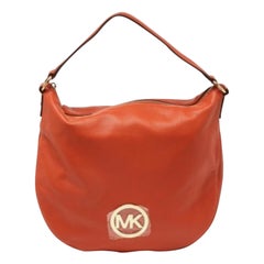 Michael Kors - Hobo zippé en cuir orange avec logo