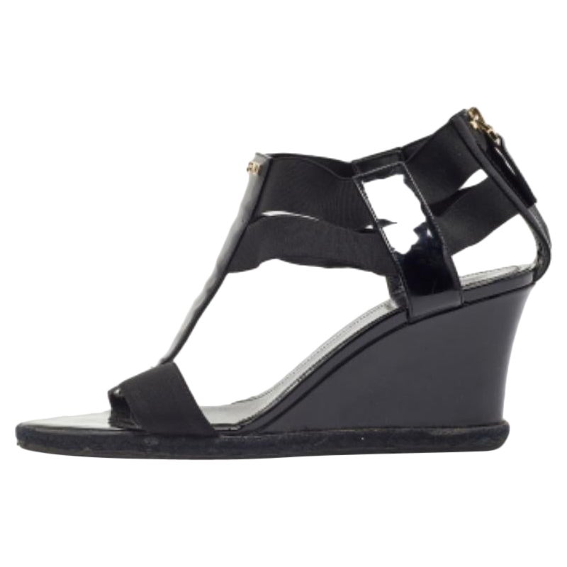 Fendi Black Patent Leather and Elastic T-Strap Wedge Sandals Size 38.5 For Sale