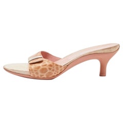 Salvatore Ferragamo Pink Croc Embossed Leather Slide Sandals Size 40.5