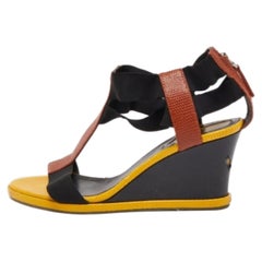 Fendi Yellow Lizard Embossed Leather T-Strap Espadrille Wedge Sandals Size 38.5