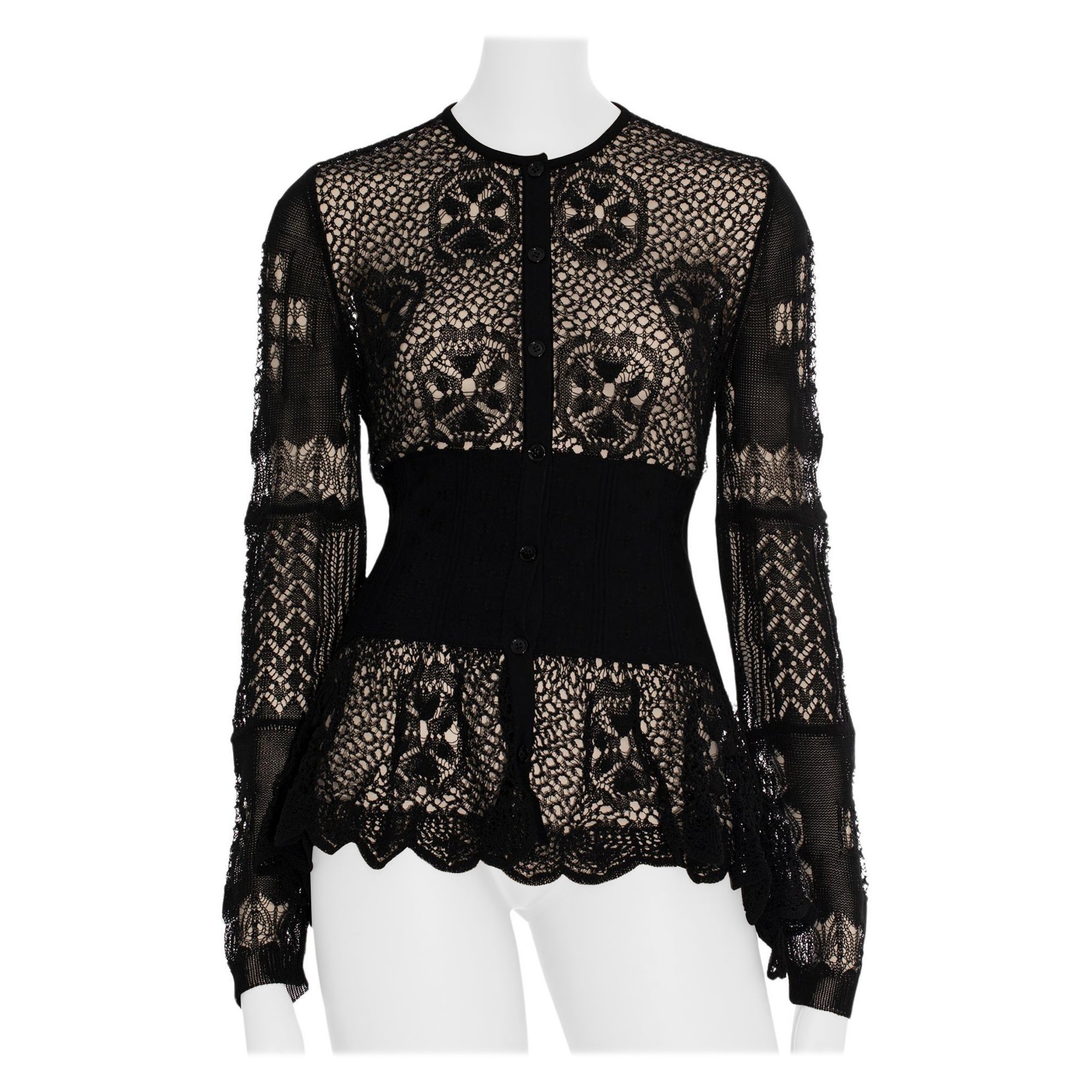 Alexander McQueen - Cardigan in pizzo patchwork con peplo nero - Piccolo in vendita