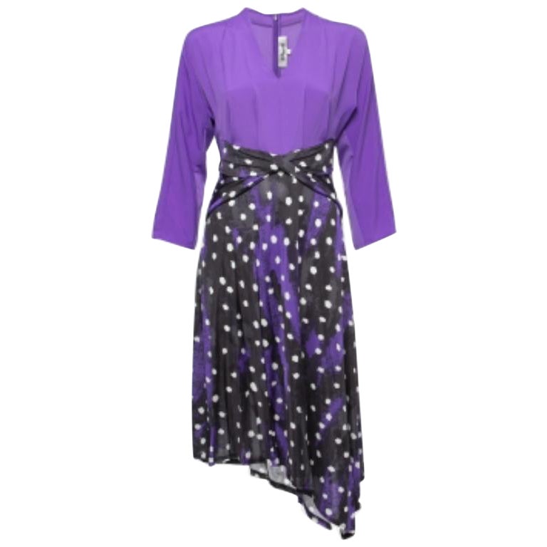 Diane von Furstenberg - Robe midi asymétrique à manches longues en jersey et crêpe S en vente