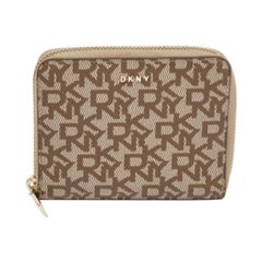 Portafoglio continentale con zip in tela Coates beige/marrone firmato DKNY