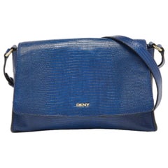 DKNY Borsa a tracolla Bryant in pelle blu goffrata con coccodrillo