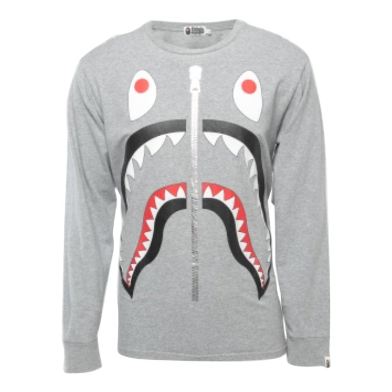 A Bathing Ape Camiseta de manga larga de algodón con estampado de tiburón gris y cuello redondo L