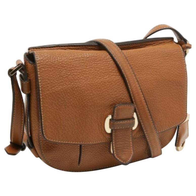 Michael Kors - Borsa a tracolla con patta in pelle marrone in vendita