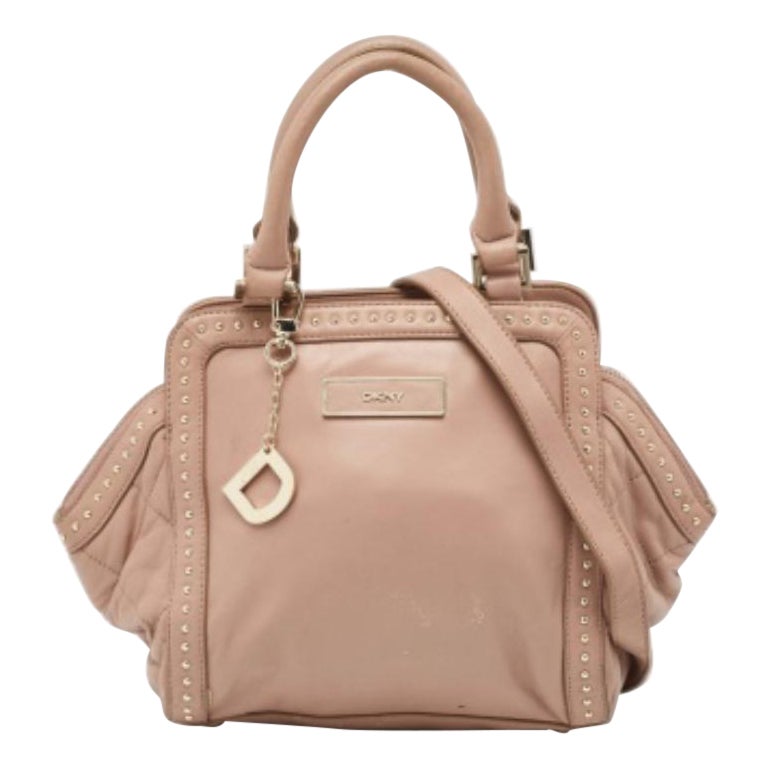 Cartera de piel con tachuelas DKNY Old Rose