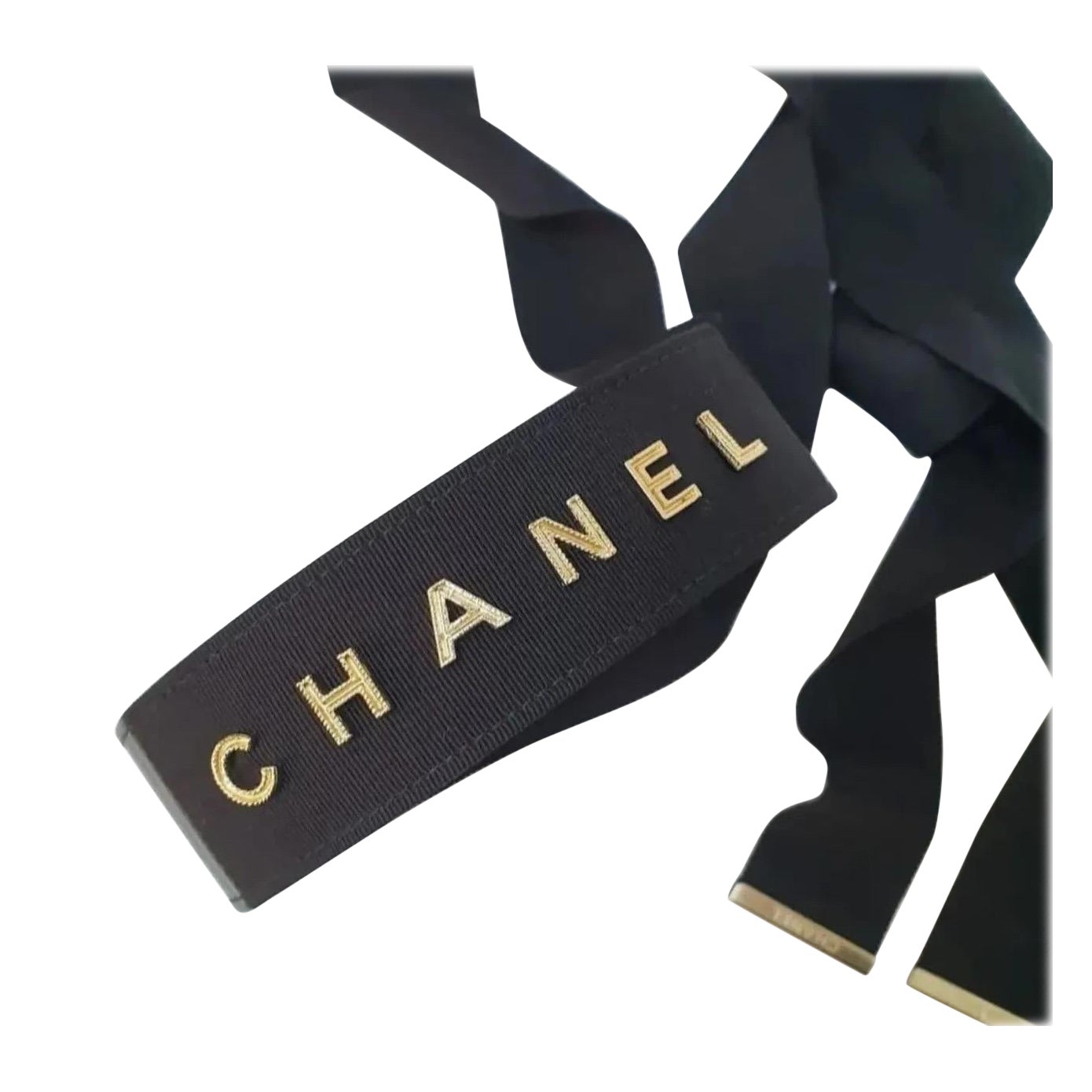Cintura Chanel in pelle nera con fascetta in gros grain e logo in metallo in vendita
