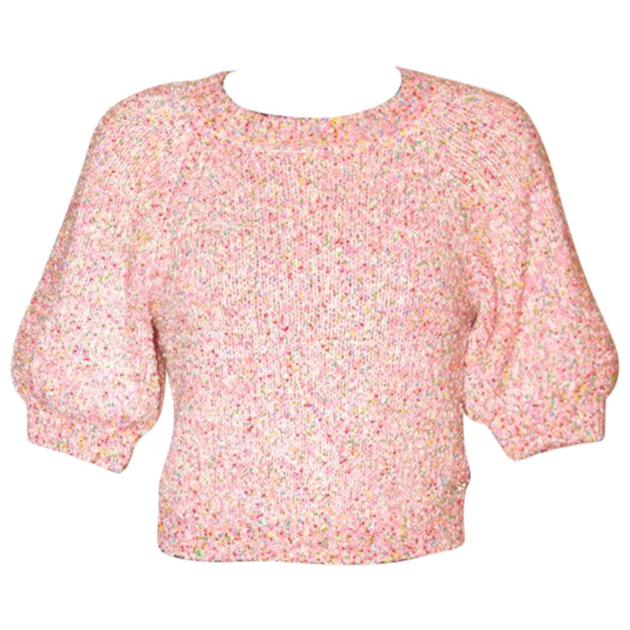 Chanel Pink Crewneck Sweater – 2016 Paris Seoul Cruise Collection – Like New
