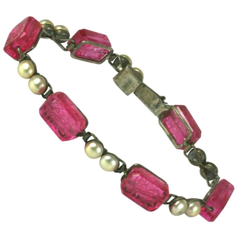 Gliederarmband im Art déco-Stil, Rubin Pate de Verre im Angebot bei 1stDibs