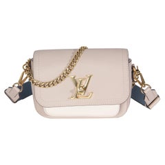 Louis Vuitton Greige Grained Calfskin Lockme Tender