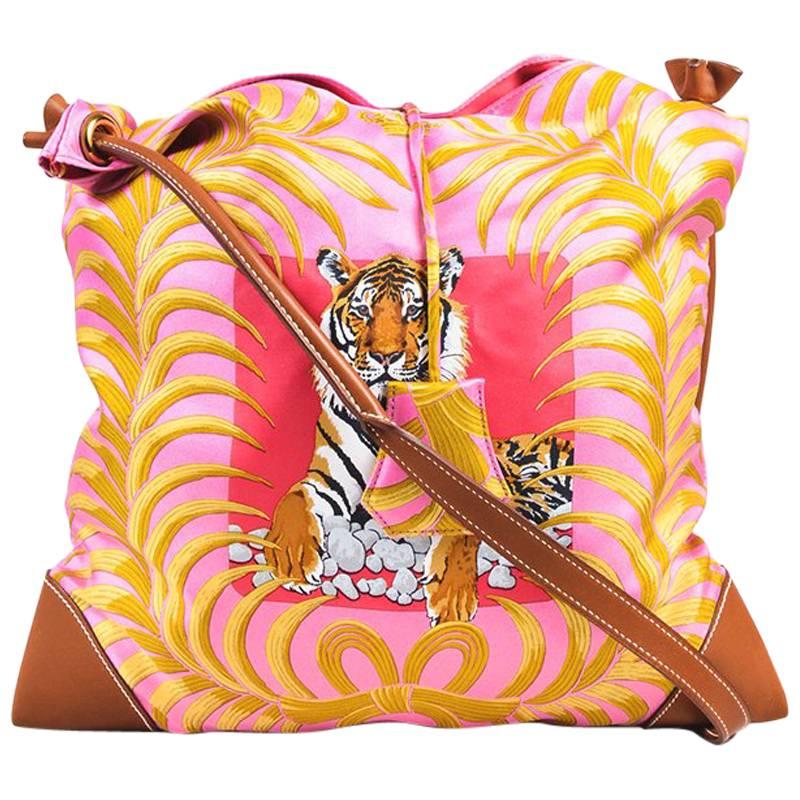Hermes Pink Multicolor Silk Leather Tigre Royal Print "Silky City" Shoulder Bag For Sale