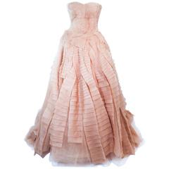 VERA WANG Beige Silk Organza Tulle Pleated Wedding Gown Size 2 1