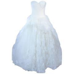 VERA WANG White Tulle & Lace Wedding Gown With Gathered Bustier Size 4 10K 6