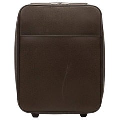 2005 Louis Vuitton Brown Taiga Leather Pegase 45 Rolling Case