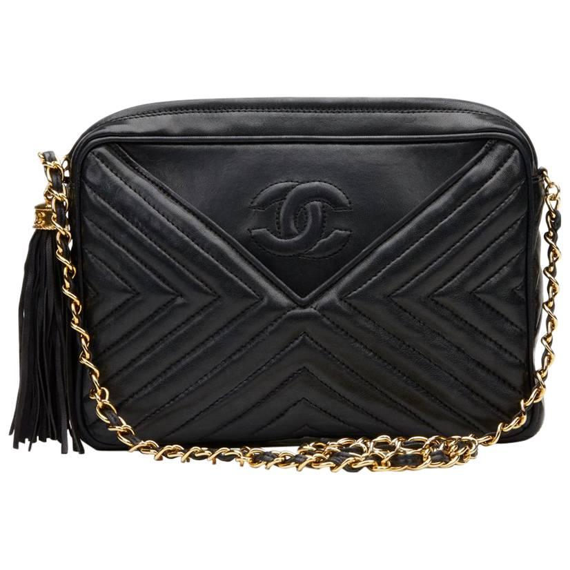 1980s Chanel Black Chevron Quilted Lambskin Vintage Camera Bag