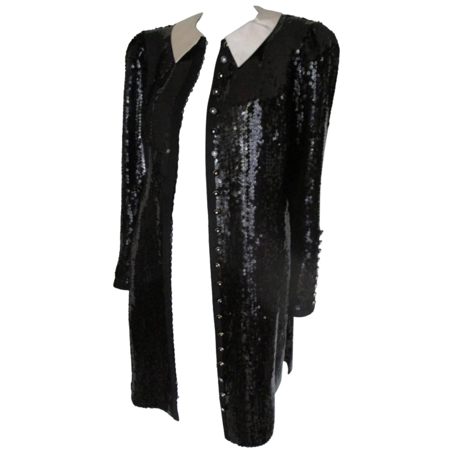 Black and White Sequins Tuxedo Gala Coat For Sale