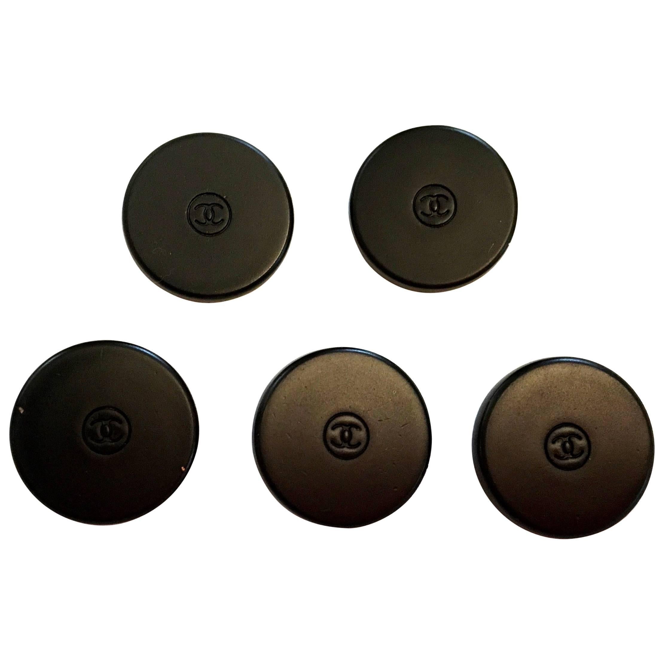 Chanel Buttons - Set of 5 - Black Metal - CC Logo For Sale