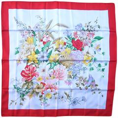 Stunning New Gucci Vintage Floral Silk Scarf New Old stock Red Border 7