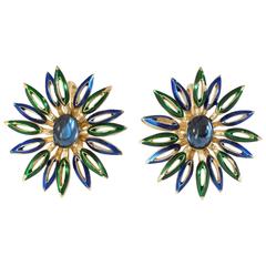 1960s Trifari Clip-on Flower Earrings 7