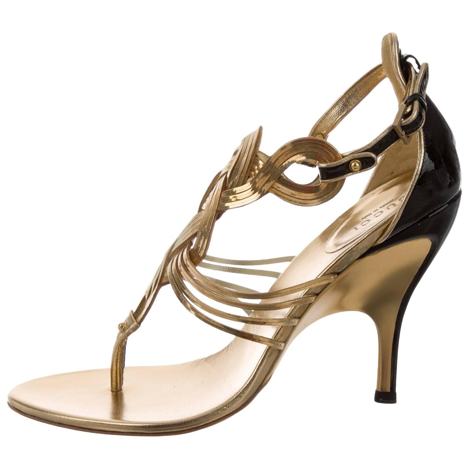 Gucci New Gold Chain Black Patent Leather Evening Heels Sandals in Box