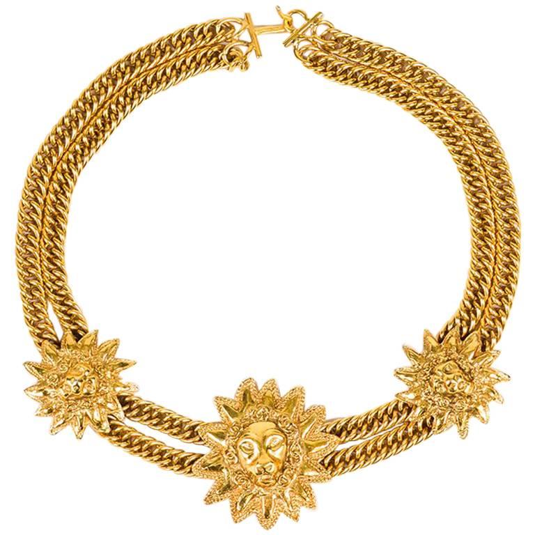 Chanel Vintage Gold ToneLion Medallion Pendant Necklace For Sale