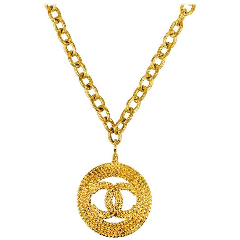 Chanel Long Vintage Rolo Link And Logo Heart Pendant Necklace
