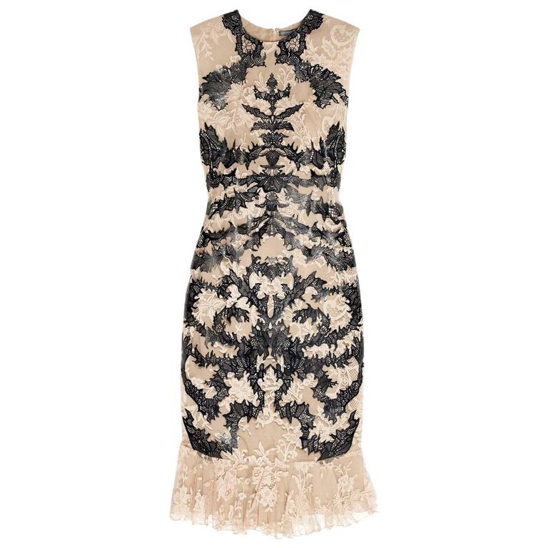 ALEXANDER MCQUEEN Laser-cut patent-leather and lace dress For Sale at ...