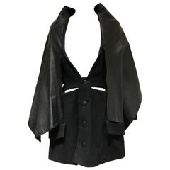 Yohji Yamamoto - Robe manteau vintage en laine noire avec cape