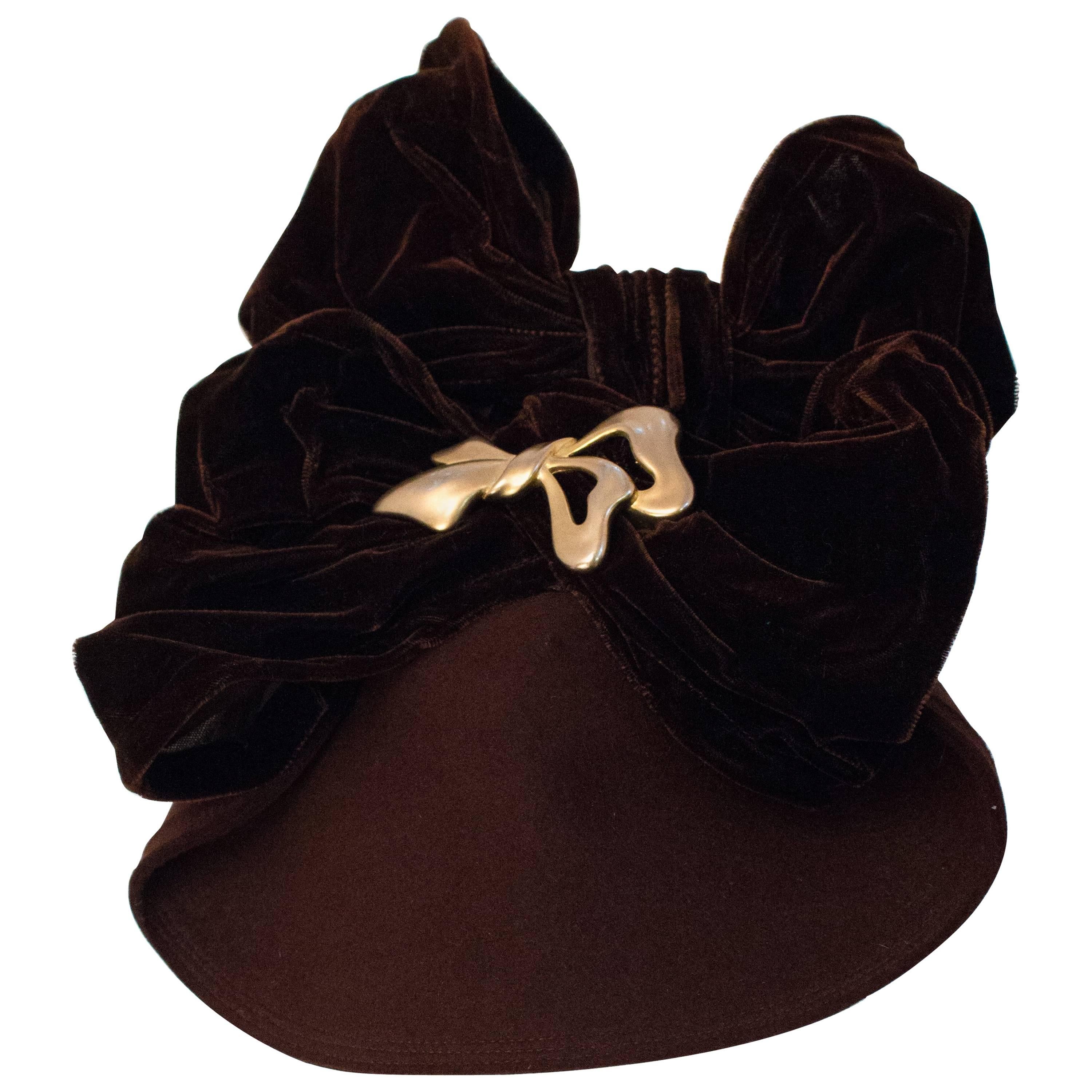 30s Brown Velvet Bow Hat 