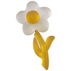 Oversized Carved Lucite Daisy Flower Pin Brooch by Harriet Bauknight for Kaso 2