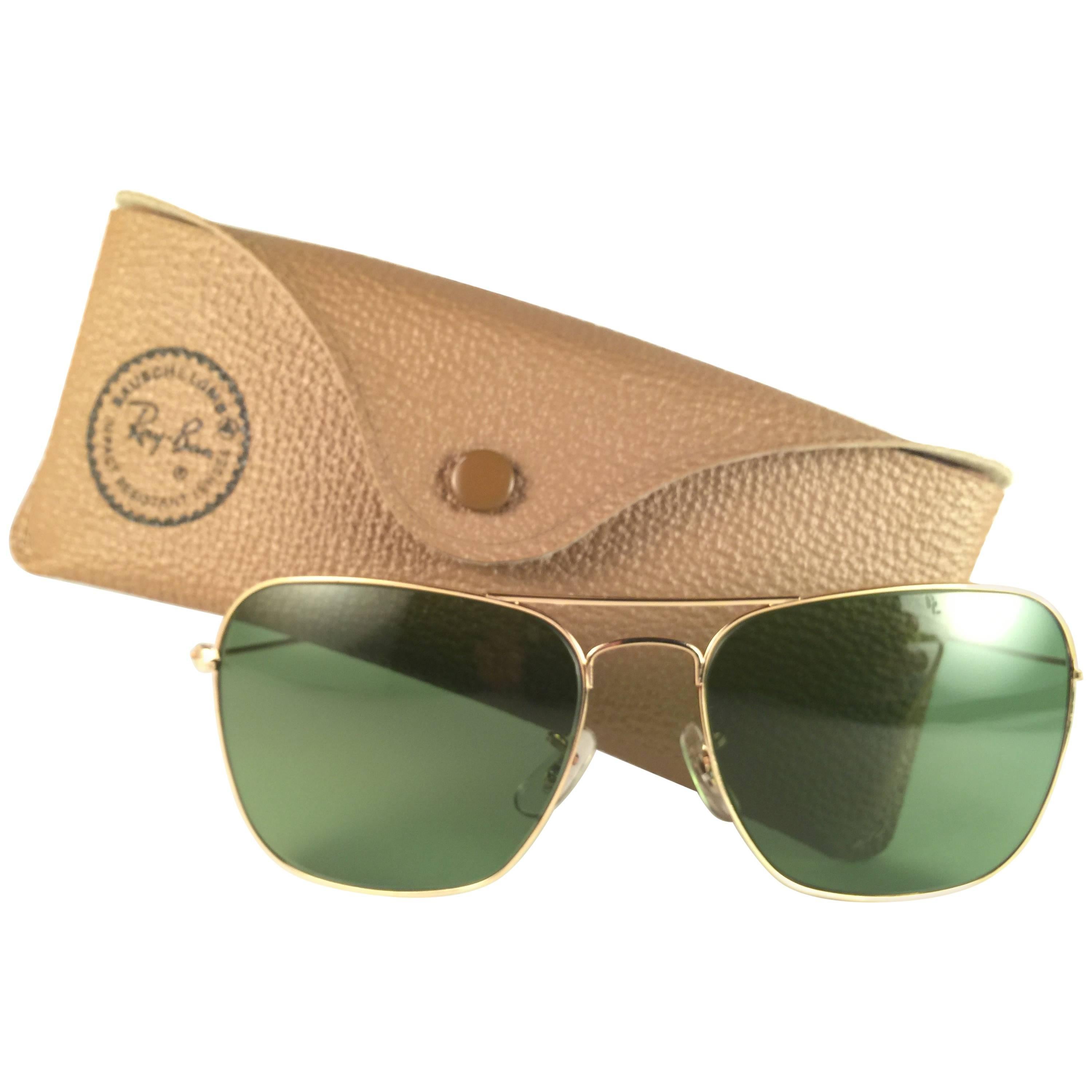 Nouveau Vintage Ray Ban Caravan Gold 58MM RB3 Green Lenses 1970's B&L Lunettes de soleil