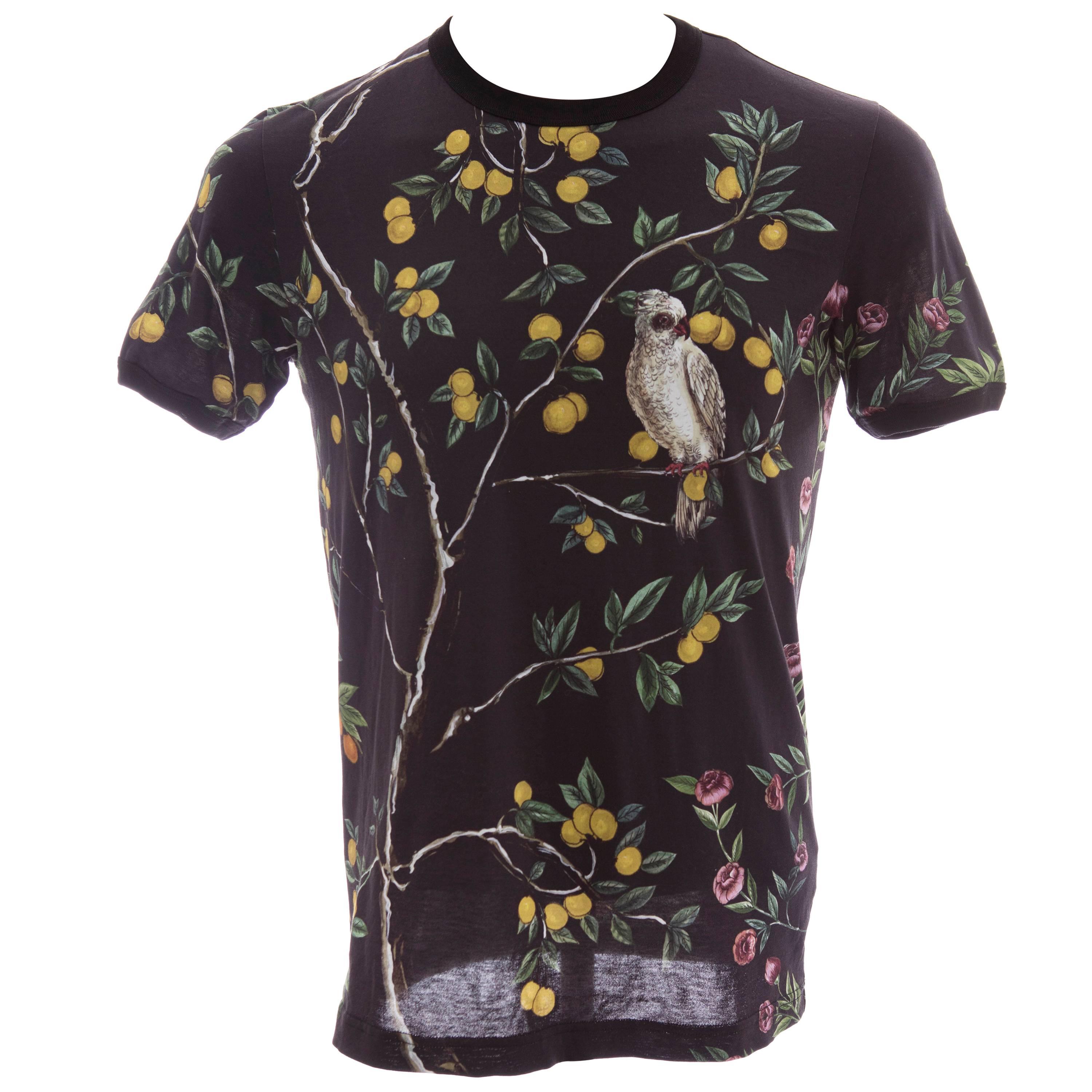 Dolce & Gabbana Men's Black Printed Birds Lemons Cotton T-Shirt, Spring 2016