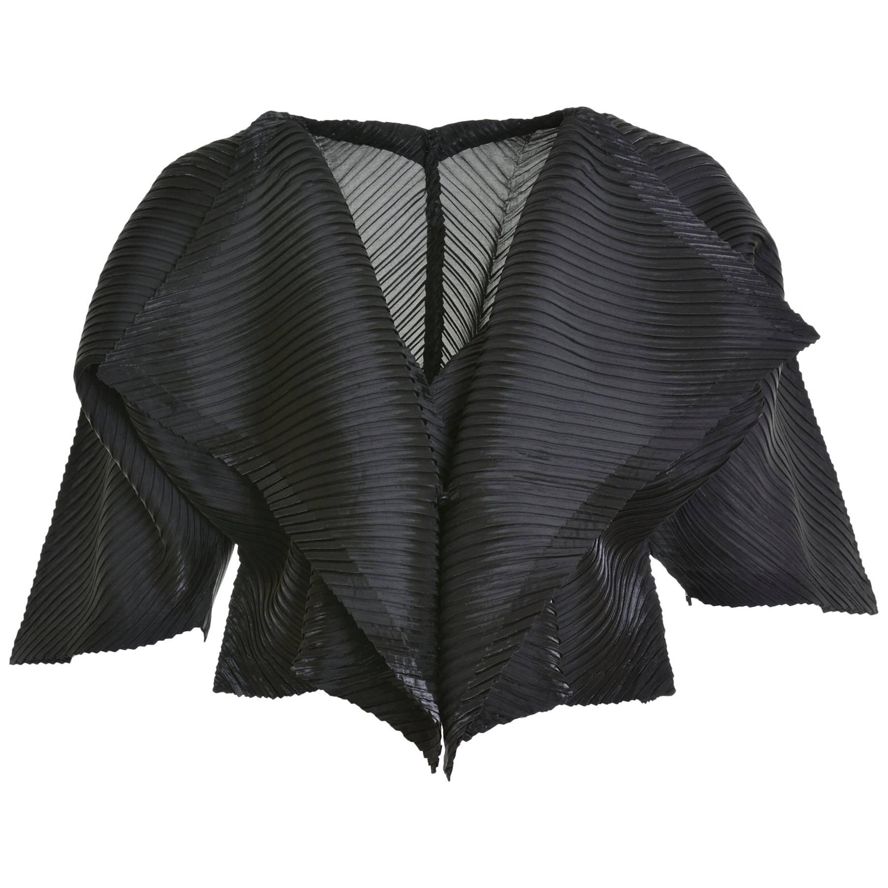 ISSEY MIYAKE Black Pleateds Shirt Top For Sale