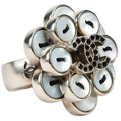 Chanel 08A Silver Tone Opalescent Layered Button Flower CC Cocktail Ring SZ 6.5