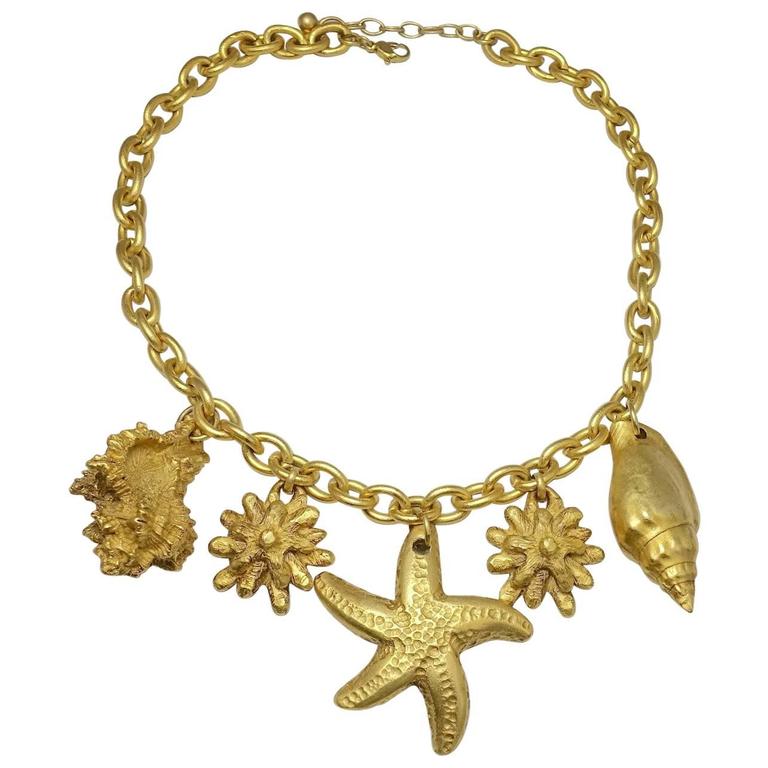 Nautical Sea Lovers Starfish and Sea Shell Necklace For Sale at 1stDibs
