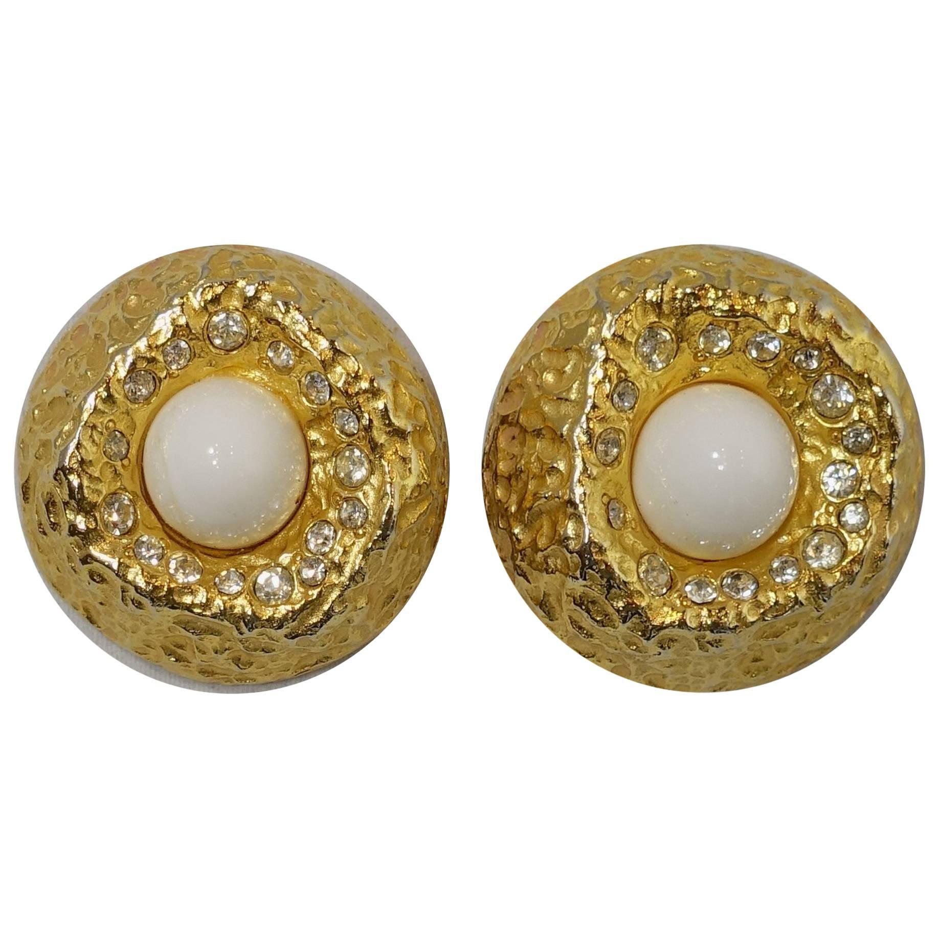 Vintage 1960’s Kenneth Lane K.J.L. Golden Clip Earrings For Sale