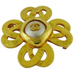 Chanel Vintage Spring 1997 Gold Toned and Pearl Brooch
