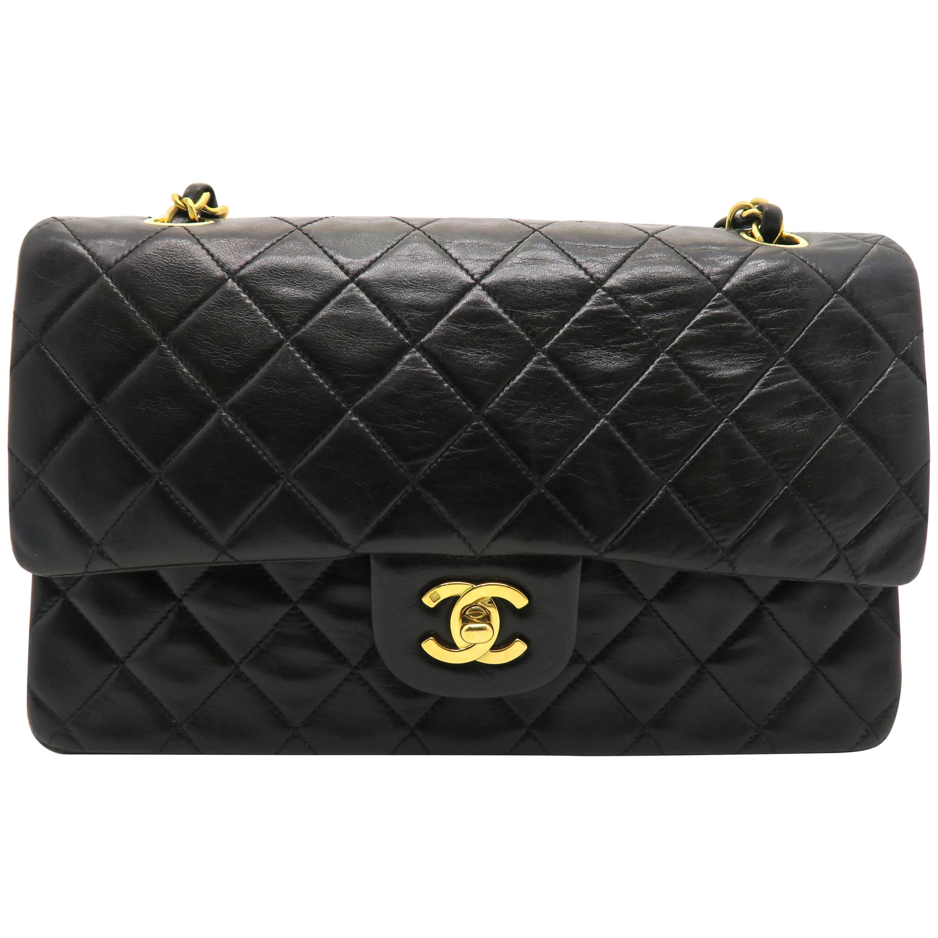 Chanel Vintage Matelasse 25 Double Flap Black Leather Chain Shoulder Bag For Sale