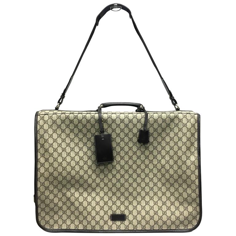 Gucci Brown Gg Supreme Canvas Garment Bag For Sale at 1stDibs