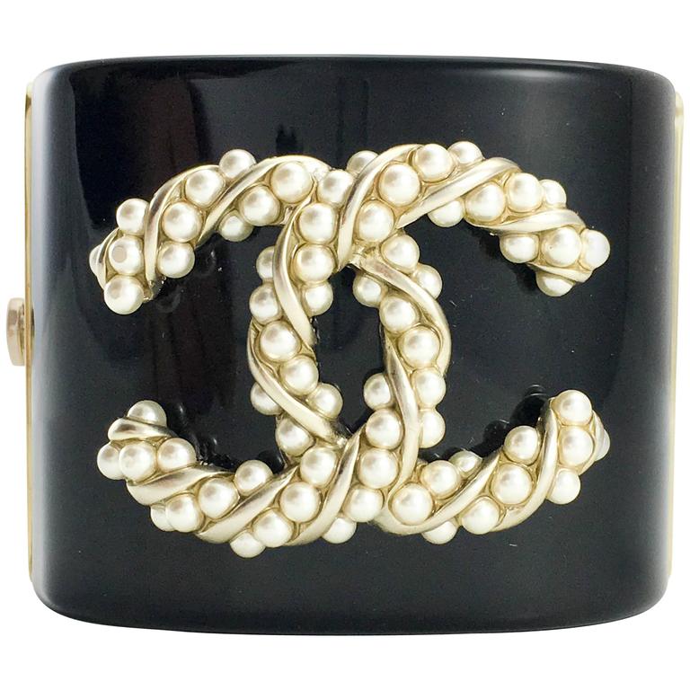 Chanel Baroque-Esque Pearl Logo Bracelet, 2015 For Sale at 1stDibs